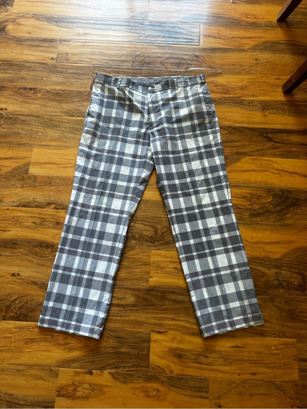 Nike Gray and White Plaid Joggers